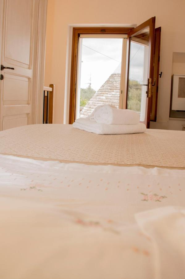 Micele Holiday Houses Locorotondo Eksteriør bilde